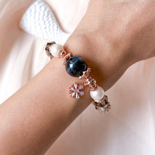 Load image into Gallery viewer, Rina Bracelet (Protection, Detox, Wisdom)