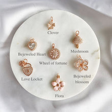 Load image into Gallery viewer, TAFFY