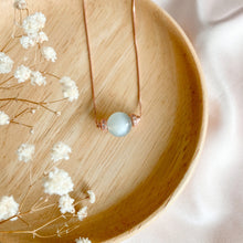 Load image into Gallery viewer, Grey Moonstone Solitaire (Intuition and Happiness)