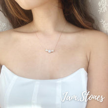 Load image into Gallery viewer, Trinity Jade Necklace

