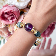 Load image into Gallery viewer, Quinn Crystal Bracelet | Modern Lady Collection
