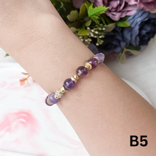 Load image into Gallery viewer, Dainty Crystal Bracelet
